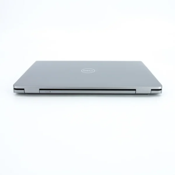 IMG_4012.webp Dell Precision 3580