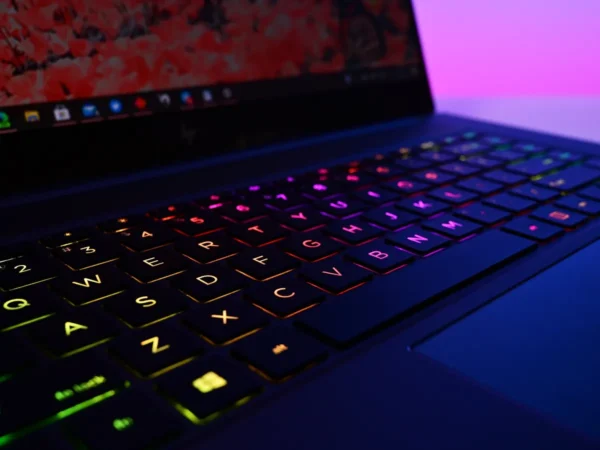 M3t6o5h5YBtEWZvn5LXyLi-1200-80.jpg.webp HP ZBook Studio 15.6 G8