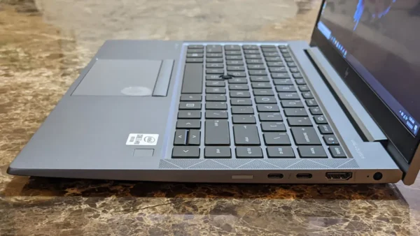 HP ZBook Firefly 14 G7